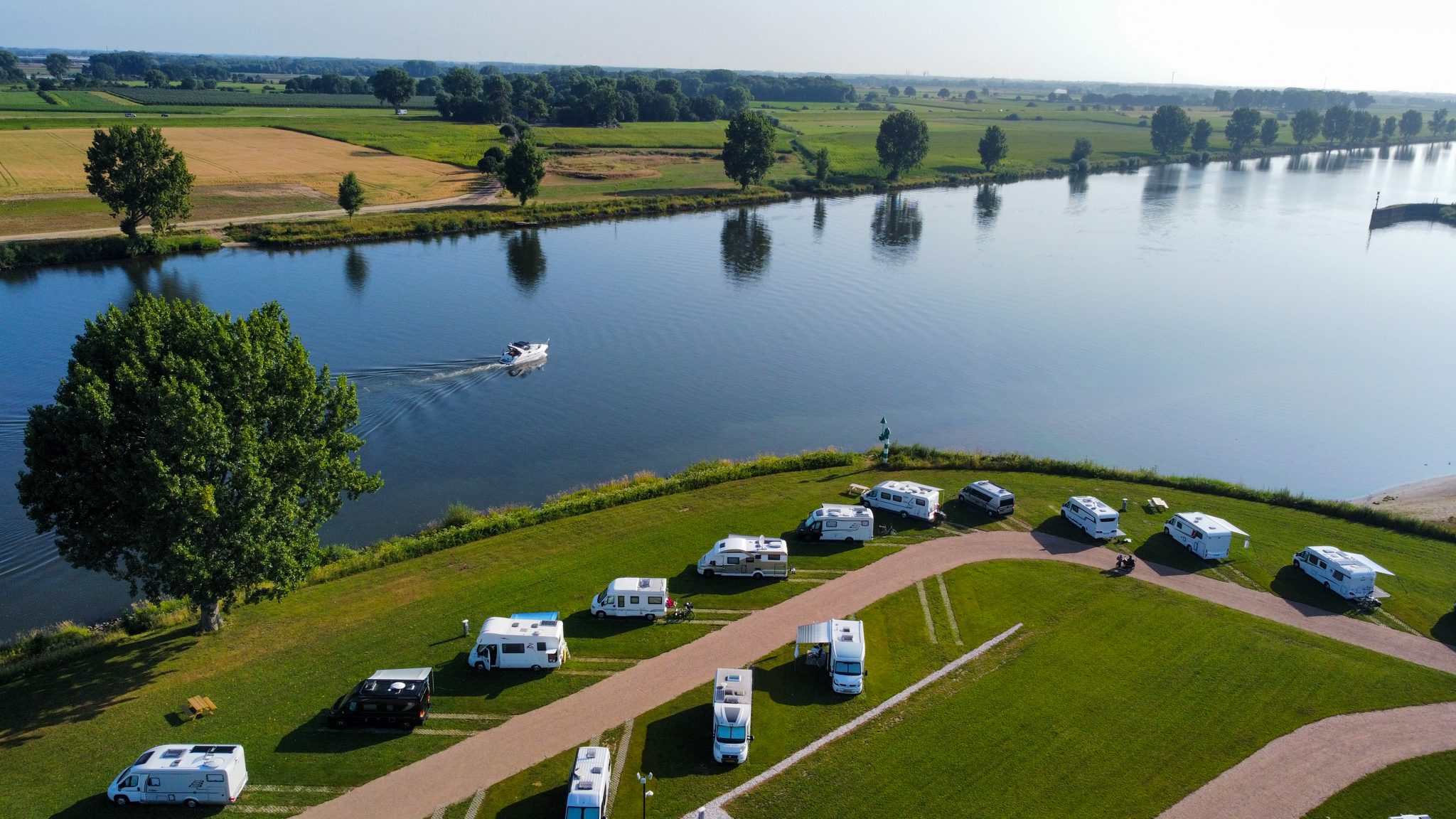 Camperplaats Heuseden Campers